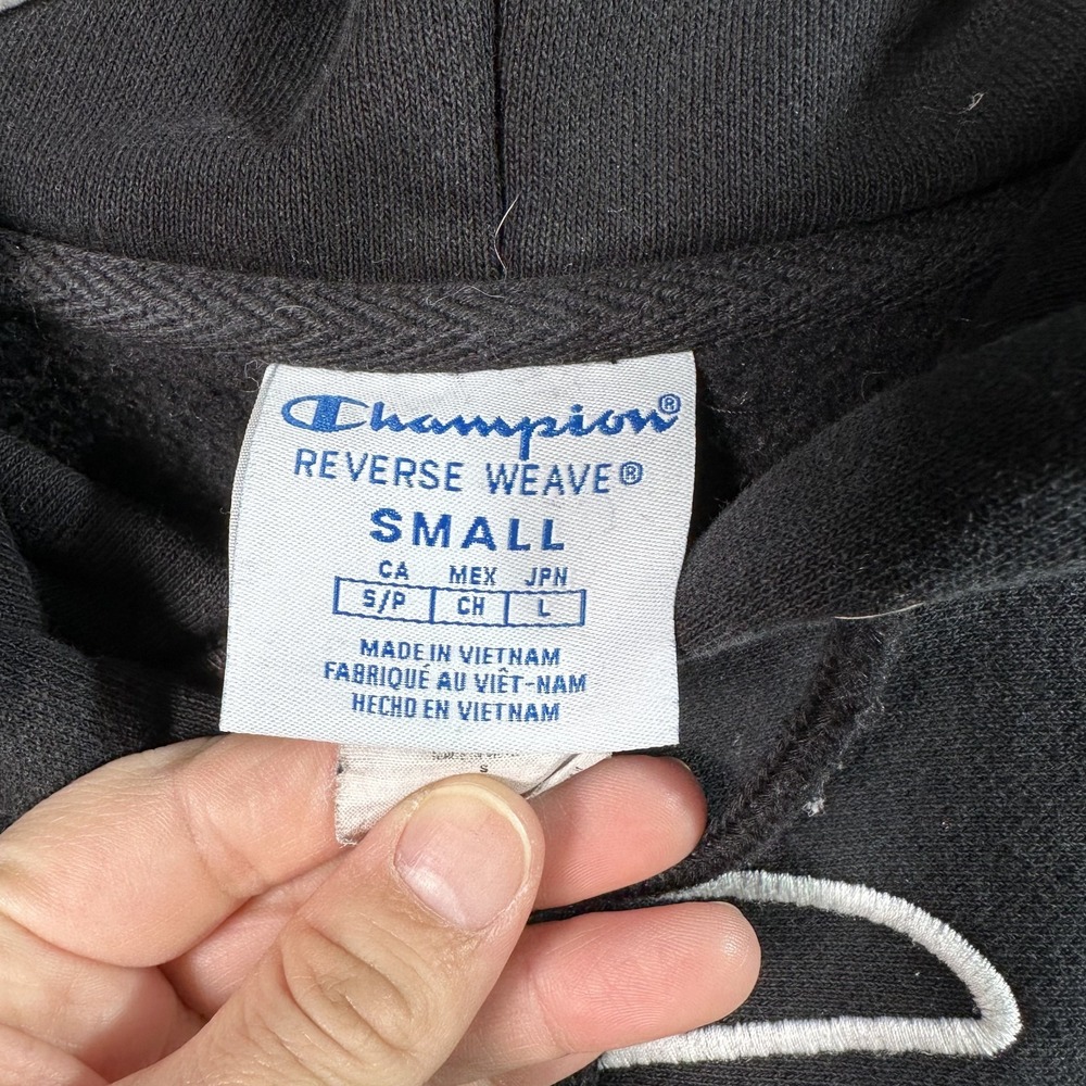 Champion Reverse Weave Hoodie Men's Small Black Fleece Sweatshirt Vintage Y2K - Picture 4 of 9